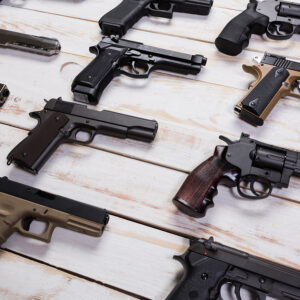 Armas de FOGUEO: ¿Son diferentes a las armas de fuego y en qué